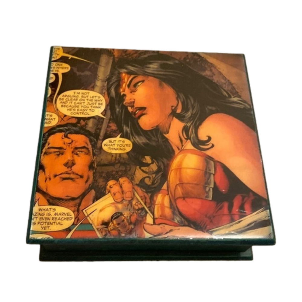 WOOD box . Perfect for storage/ decoration.